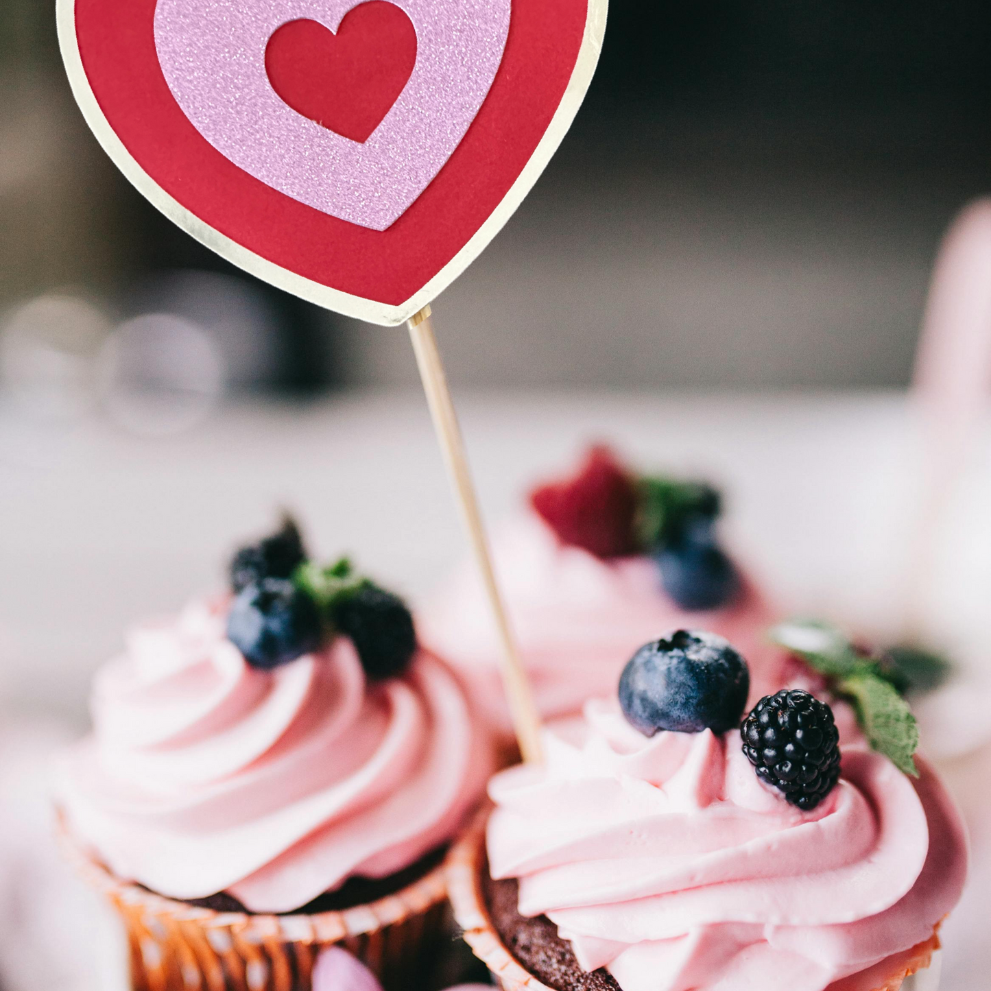 Celebrate Love with the Perfect Valentine's Cupcake Topper!